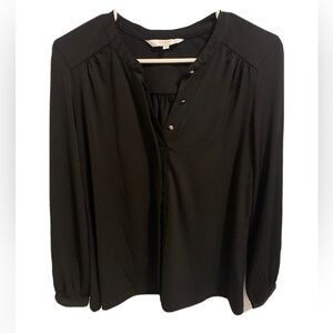 Cleo Petites Black Blouse with Snap Detail - Size M - Versatile & Chic